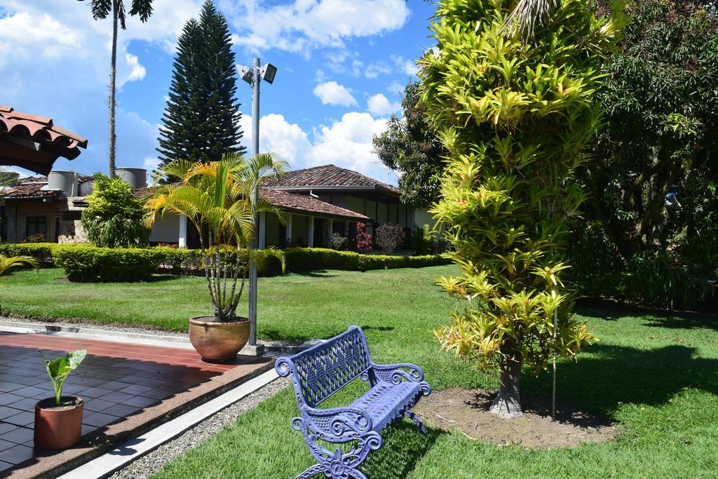 Farm stay La Bella La Tebaida